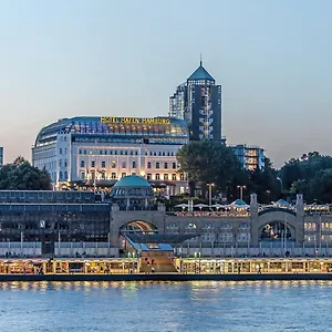 Hafen 4* Hamburg