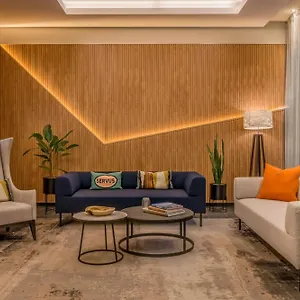 Отель Courtyard By Marriott Center, Мюнхен
